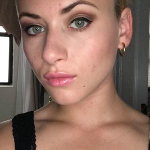 Meet your Posher, Maddy